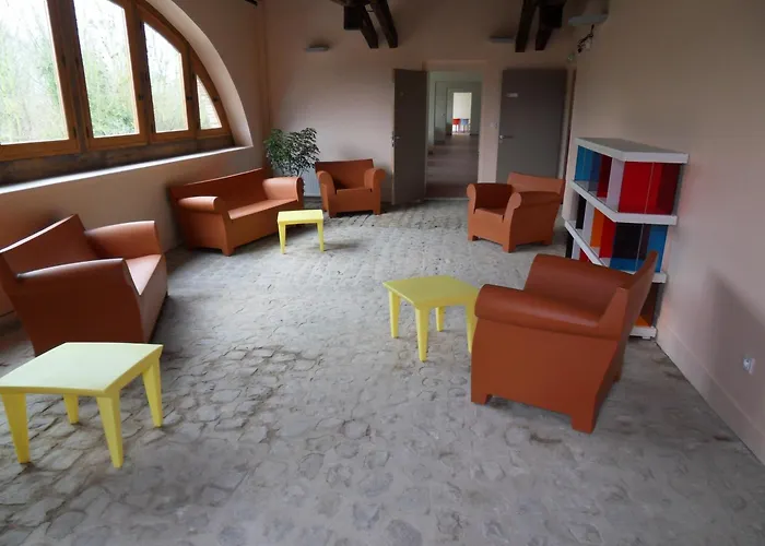 Auberge De Jeunesse Hi Rouen